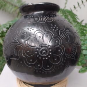 Cántaro grabado flores con hoja