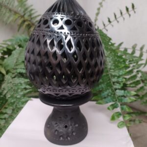 Lámpara de huevo mediana calado de rombos con base