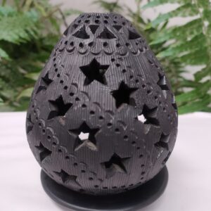 Lámpara de huevo chica calado de estrellas y puntos