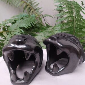 Cabeza de jaguar mediano plana