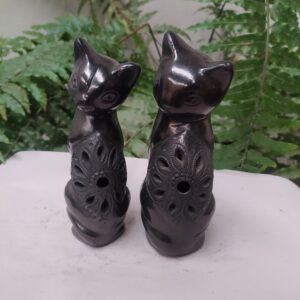 Gato cuello doblado #4