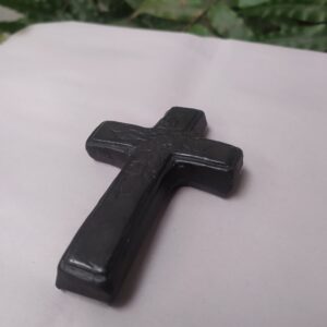 Cruz ancha grabado de flores