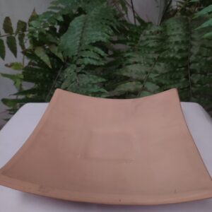 Plato cuadrado café